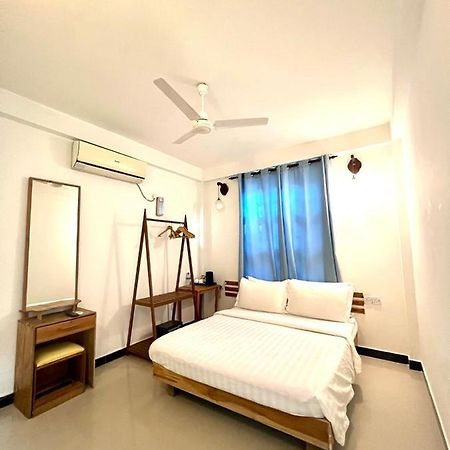 Leisure Boutique Maafushi 维尼家 Hotel Ngoại thất bức ảnh