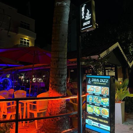 Leisure Boutique Maafushi 维尼家 Hotel Ngoại thất bức ảnh