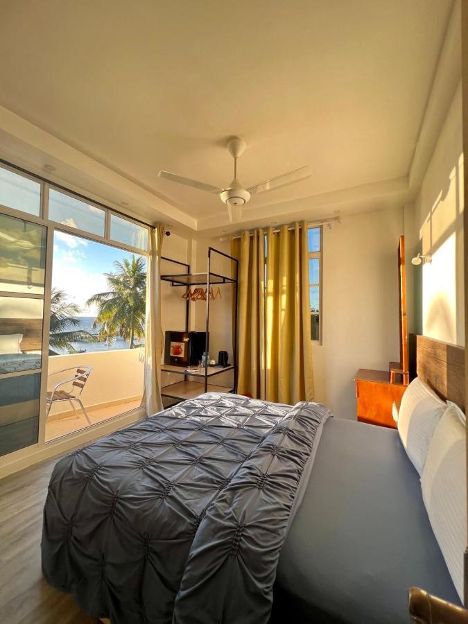 Leisure Boutique Maafushi 维尼家 Hotel Ngoại thất bức ảnh